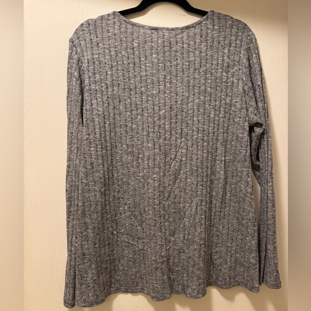 BKE Gray Lace-Up Knit Blouse - Picture 2 of 5